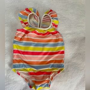 Brand:Gap,Size:6-12M,color:multiple colors.